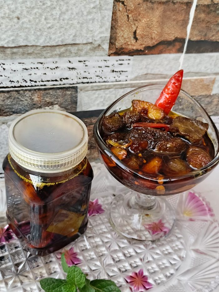 গরুর হাড় ছাড়া মাংসের আচার