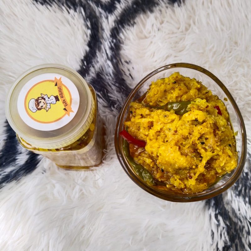 কাঁচা আমের টক ঝাল ঝুড়ি আচার